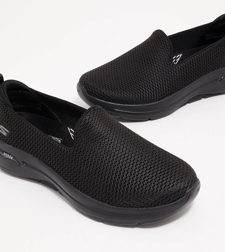 GO WALK ARCH FIT Slip-On Shoes