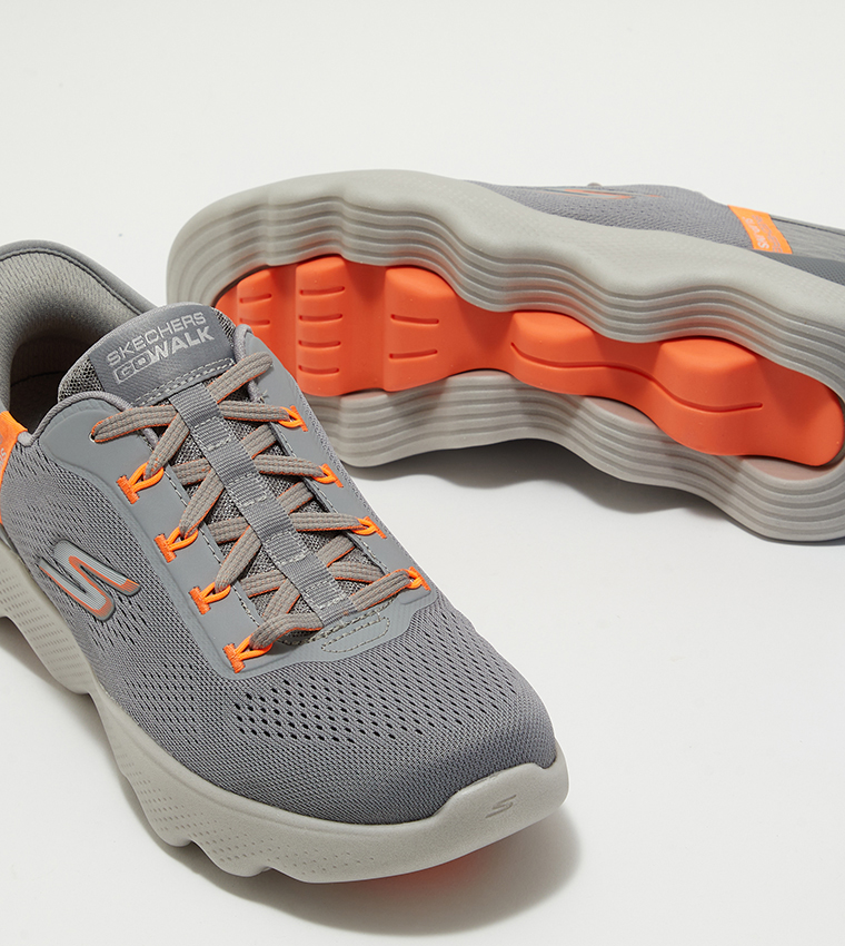 GO WALK MASSAGE FIT Shoes