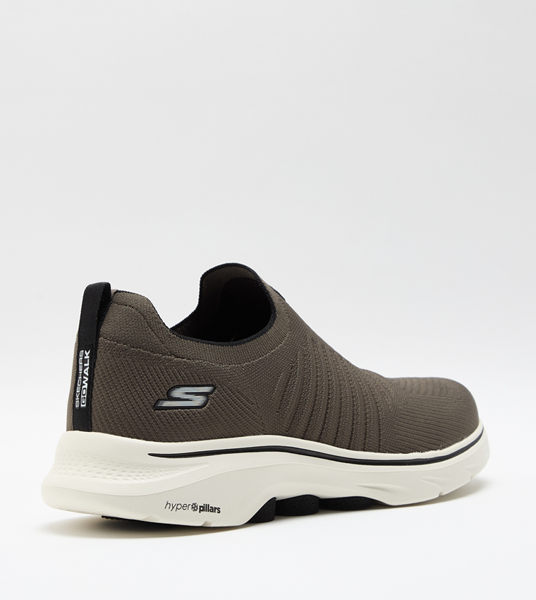GO WALK 7 - DILIGENT Shoes