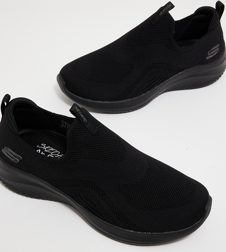 Skecher slip clearance ons 0-60