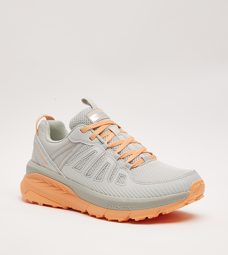 Switch Back - Cascades Running Shoes