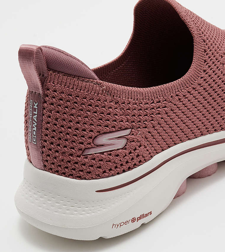 GO WALK 7 Slip-On Shoes