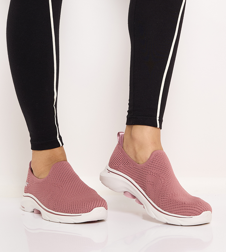 GO WALK 7 Slip-On Shoes