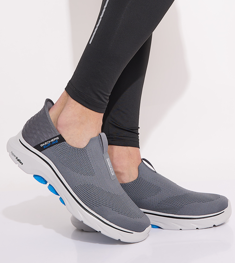 GO WALK  Logo Detail Knitted Walking Shoes
