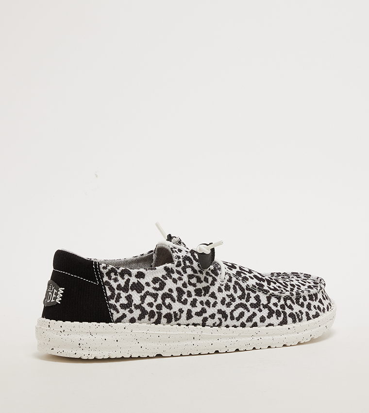 WENDY Slip-On Shoes