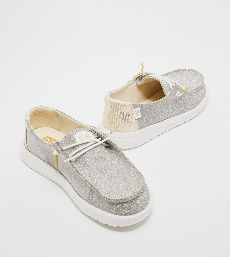 WENDY Metallic Slip-On Casual Shoes