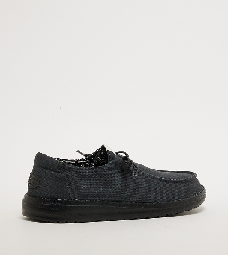 WENDY Slip-On Shoes