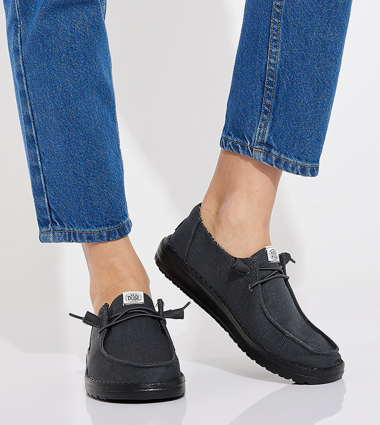 WENDY Slip-On Shoes