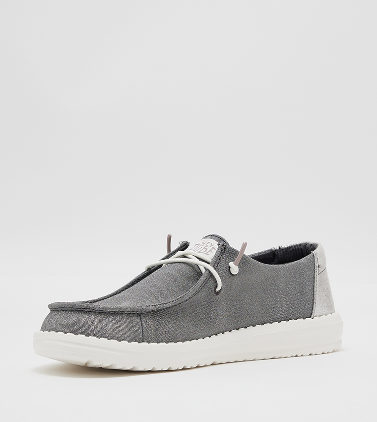 WENDY Metallic Slip-On Casual Shoes