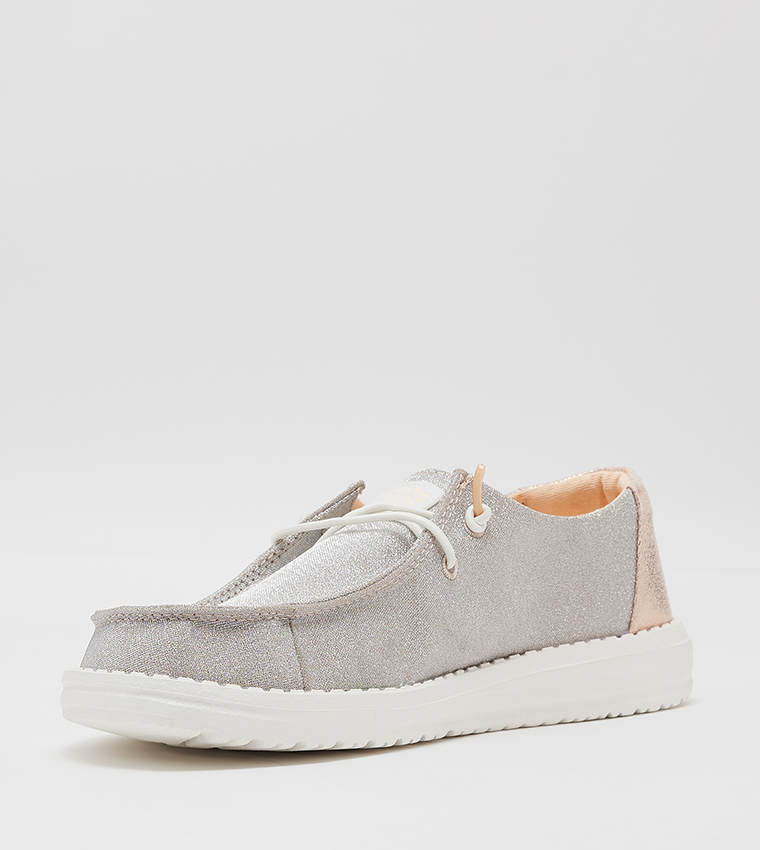 WENDY Metallic Slip-On Casual Shoes
