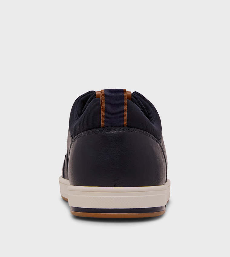 MBLYNKK Lace-Up Sneakers