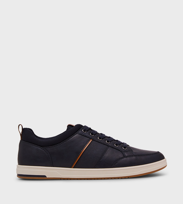 MBLYNKK Lace-Up Sneakers
