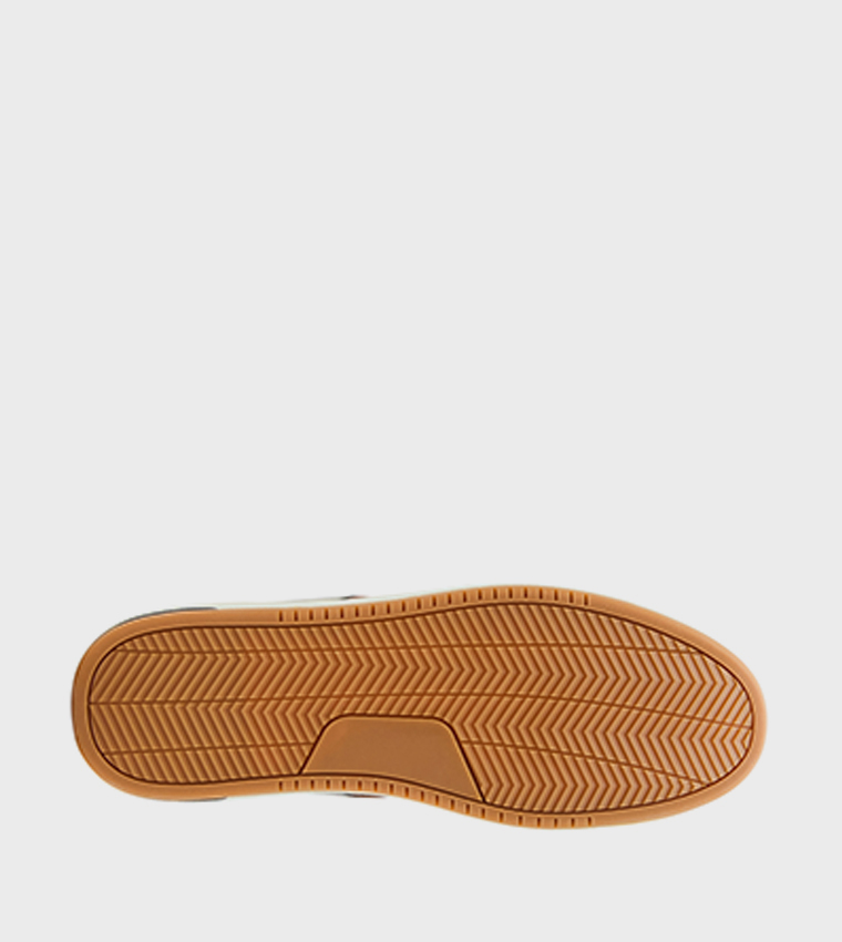 MBLYNKK Lace-Up Sneakers