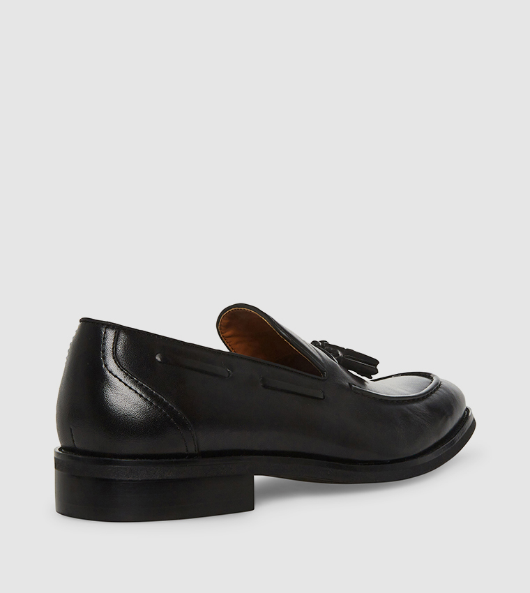 Steve madden store tassel loafers