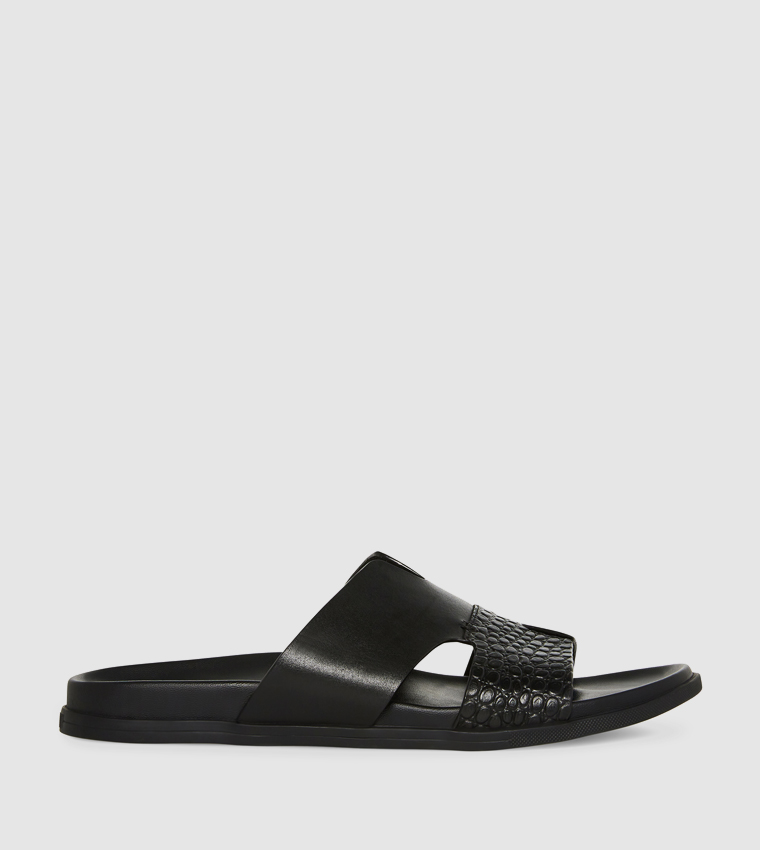 TELEPORT Textured Casual Sandals
