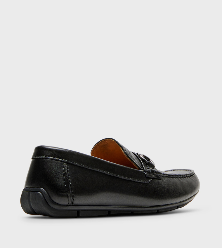YESTERDAY Metal Detail Loafers