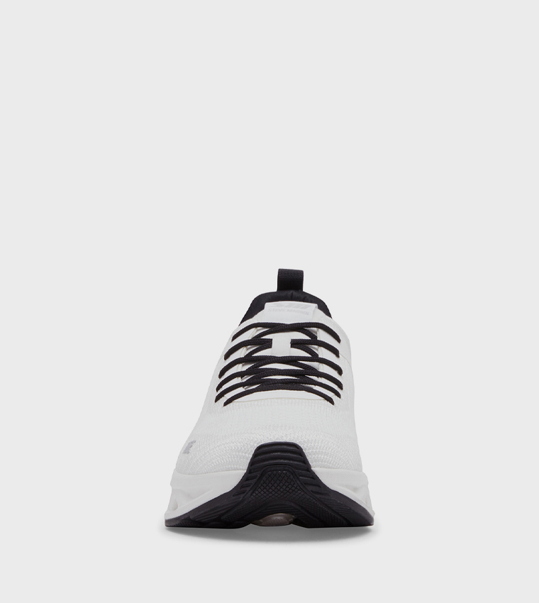 SUCCESSION Lace-Up Runner Sneakers