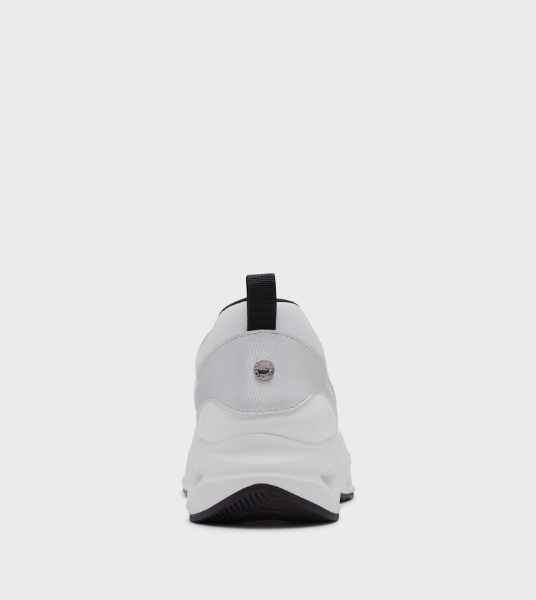 SUCCESSION Lace-Up Runner Sneakers