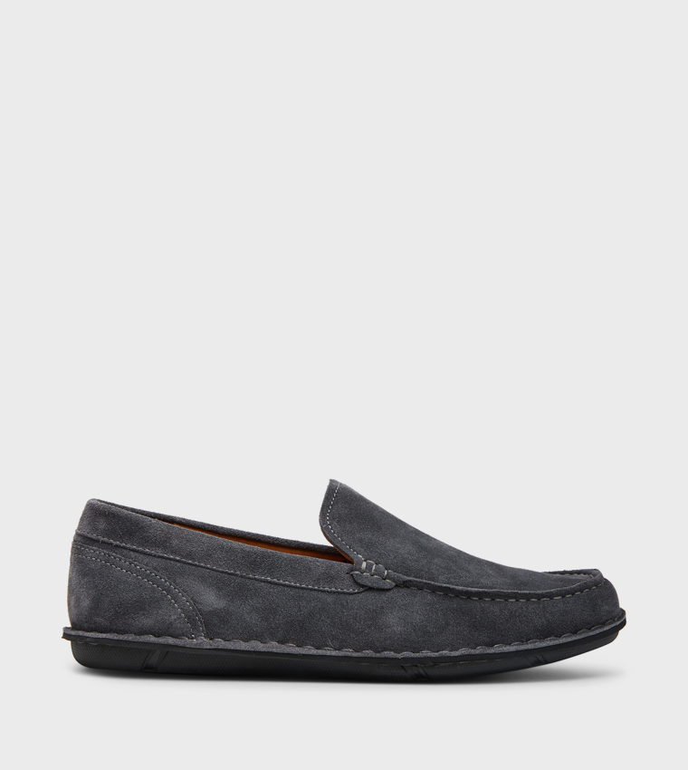 THEODORE Slip-On Loafers