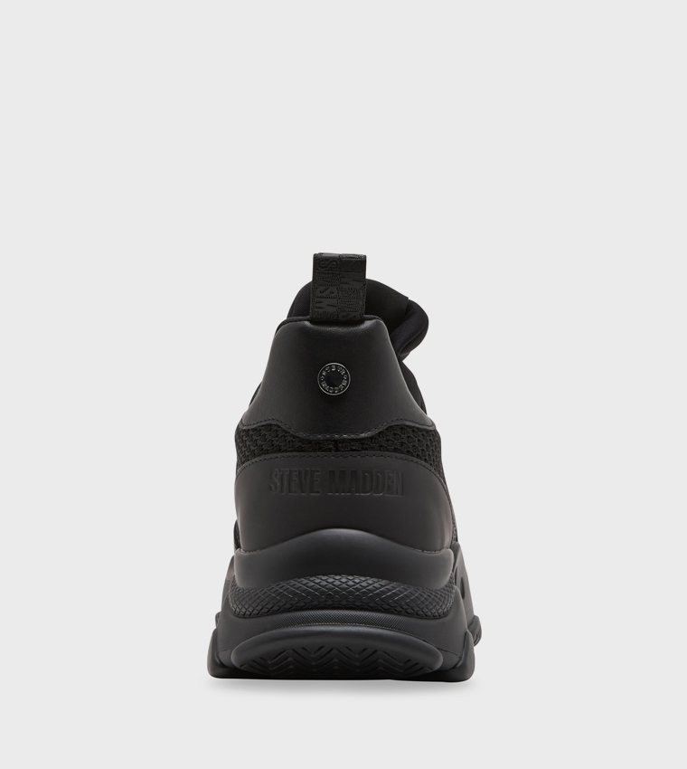 YOLANDO Mesh Runner Sneakers
