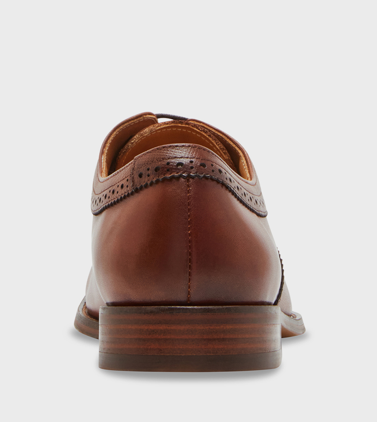 BENEDICT Textured Lace Up Brogue Shoes