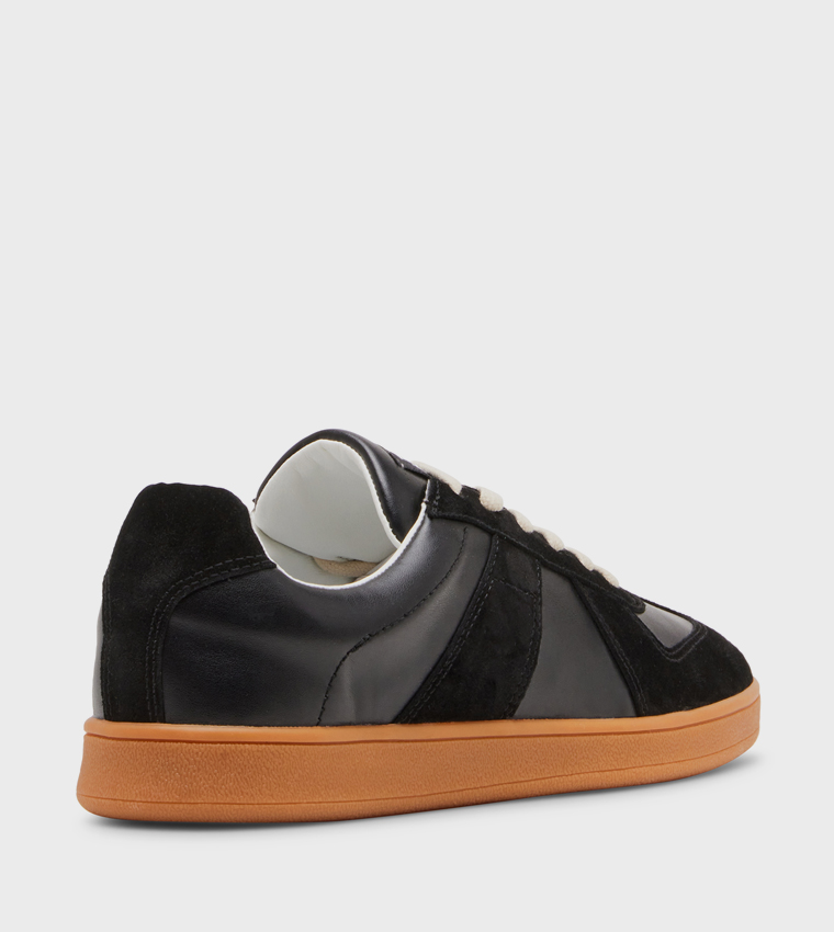 WALTOR Lace-Up Sneakers
