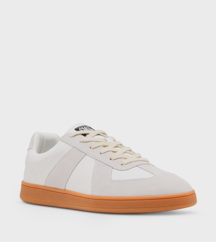WALTOR Lace-Up Sneakers