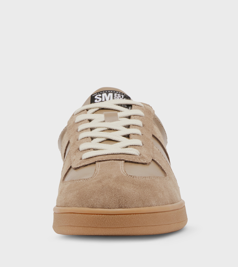 WALTOR Lace-Up Sneakers