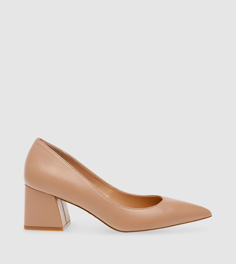 Tan pointed toe outlet pumps