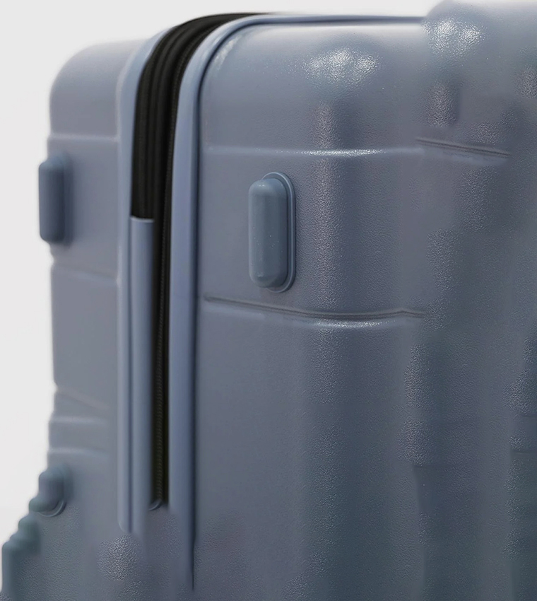 حقيبة بعجلات باليساديس متوسطة الحجم صلبة، 45 سم