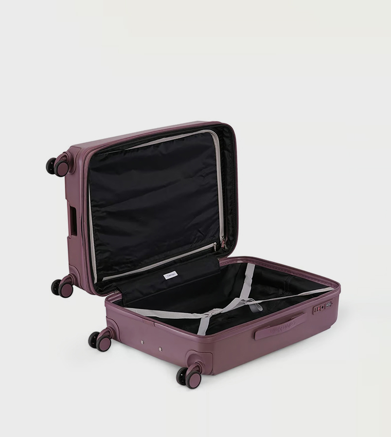 حقيبة بليكر ستريت متوسطة الحجم بعجلات صلبة، 45 سم