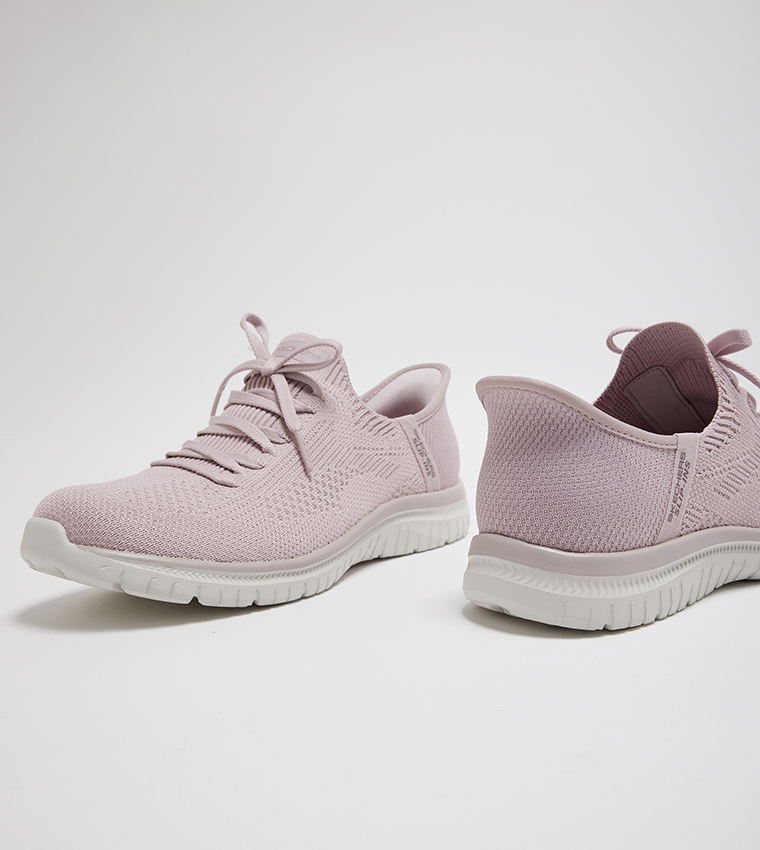 VIRTUE Lace-Up Walking Shoes