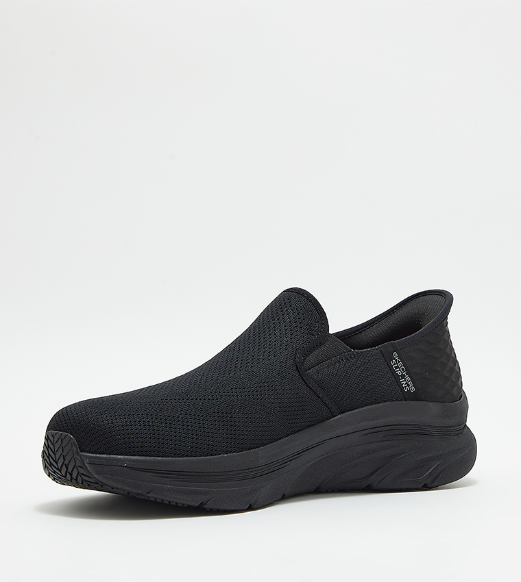 D'LUX Knitted Slip-On Walking Shoes