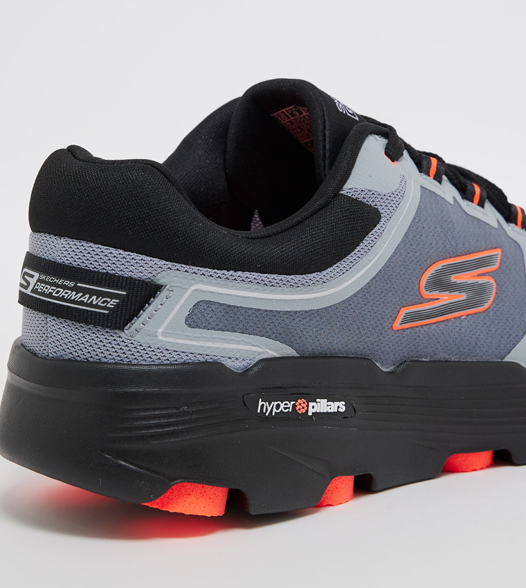 GO RUN 7.0 Lace Up Shoes
