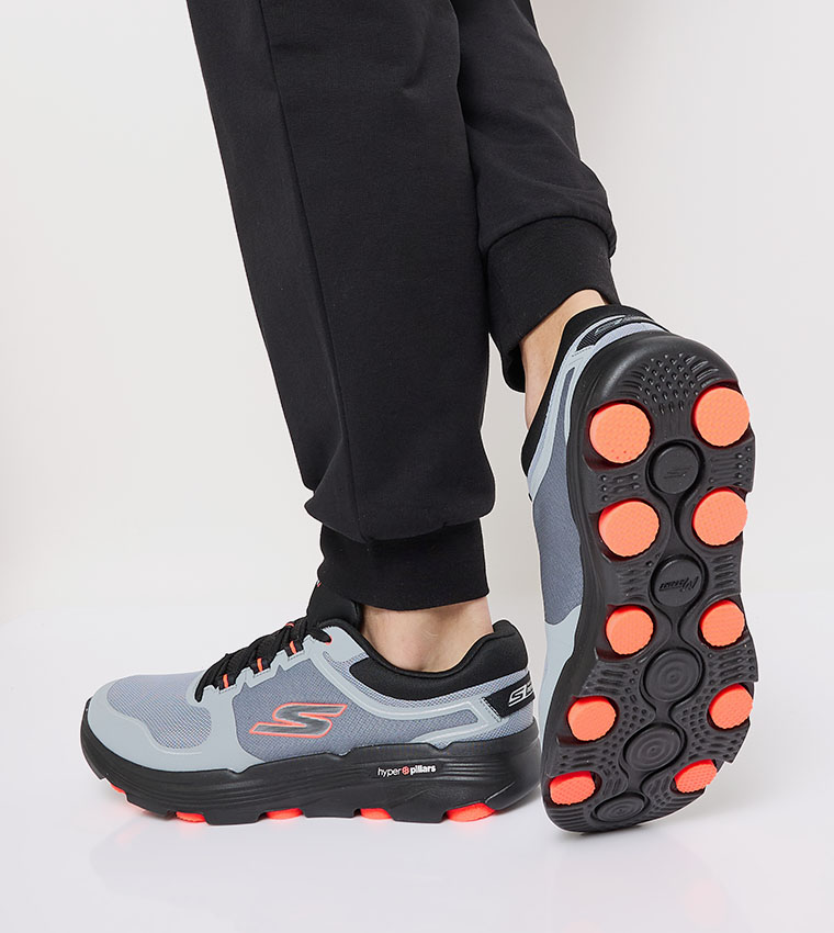 GO RUN 7.0 Lace Up Shoes