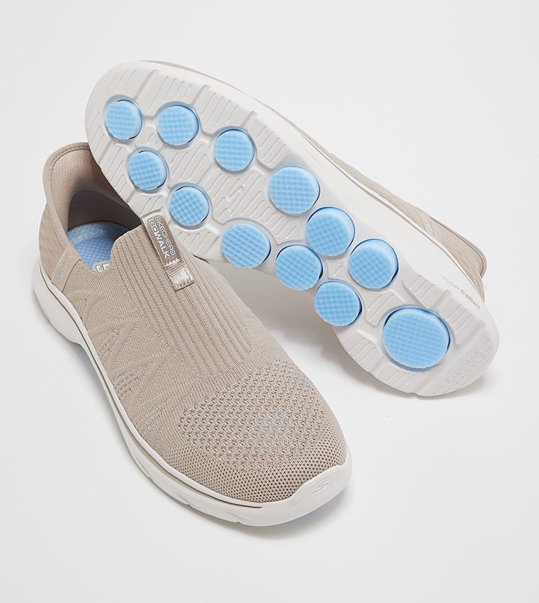 GO WALK 7 Slip-On Shoes