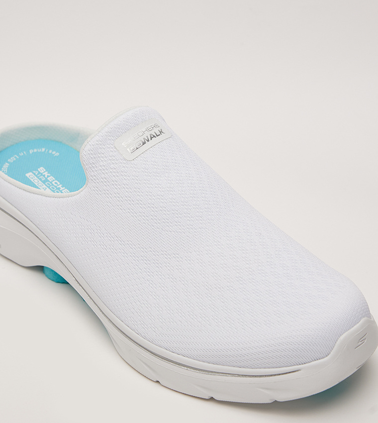 GO WALK 7 - INCI Slip-On Clogs