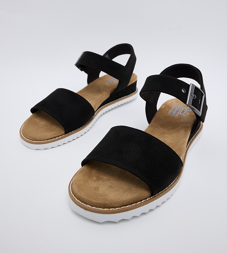 DESERT KISS Casual Sandals