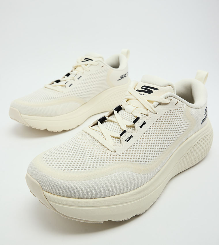 GO RUN SUPERSONIC MAX Lace-Up Shoes