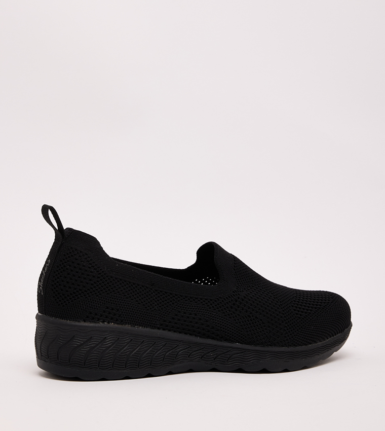 UP-LIFTED Mesh Slip-On Shoes