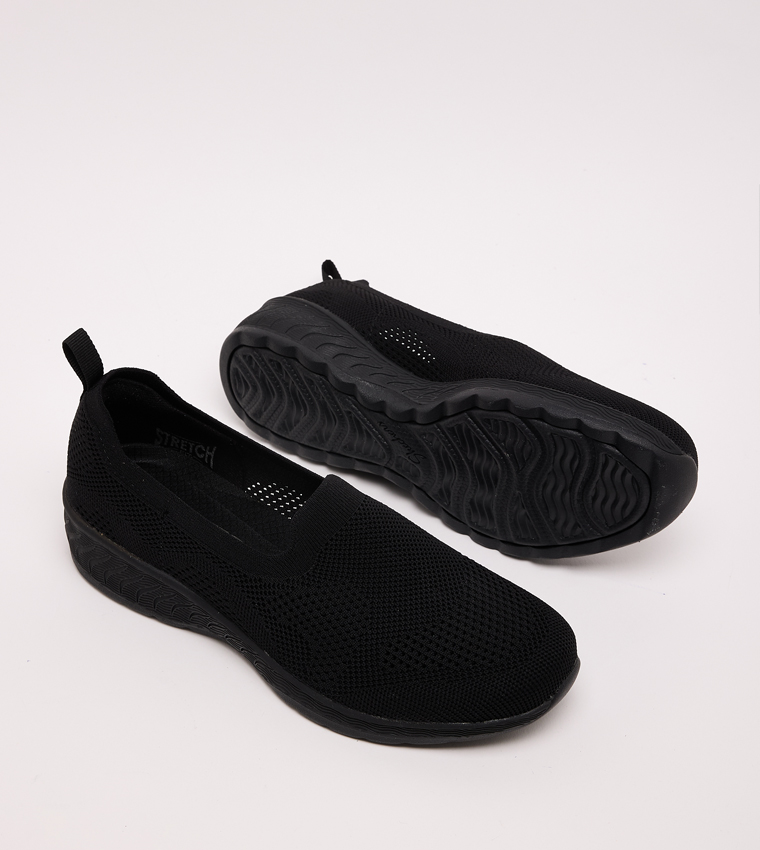 UP-LIFTED Mesh Slip-On Shoes