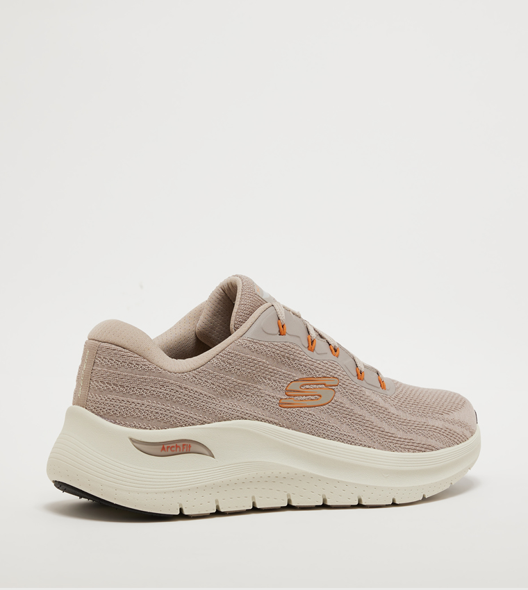 ARCH FIT Logo Detail Walking Shoes