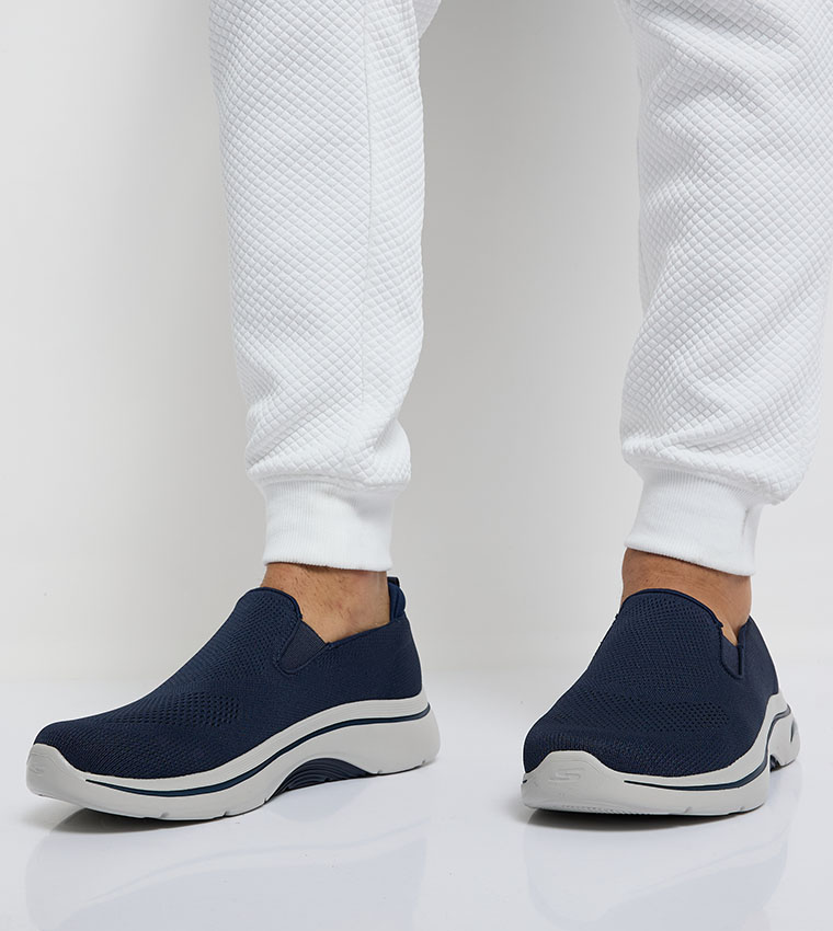GO WALK ARCH FIT 2.0 Slip-On Shoes