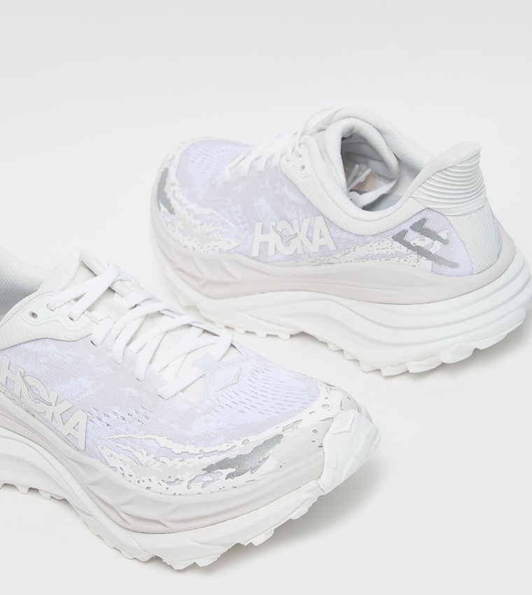 STINSON 7 Lace-Up Running Shoes