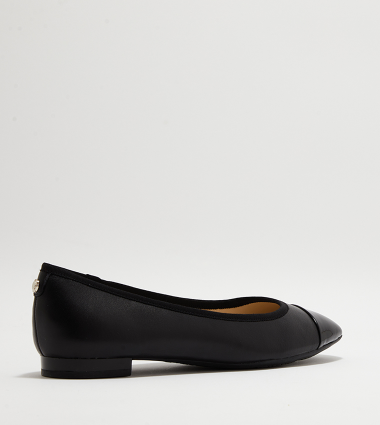 OLLIN Textured Ballerinas