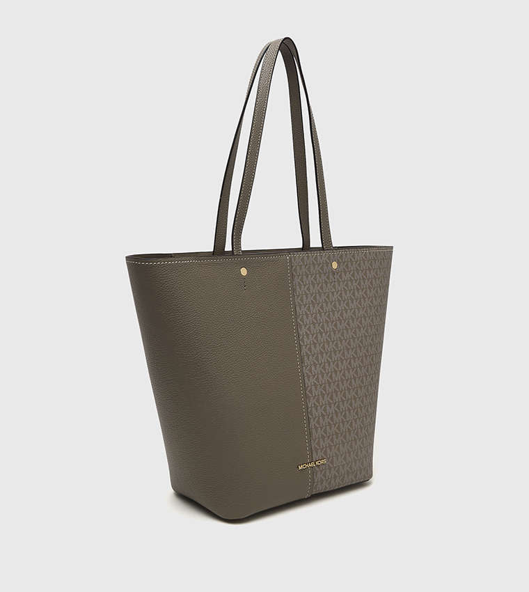 FLORA Monogram Patterned Shoulder Bag