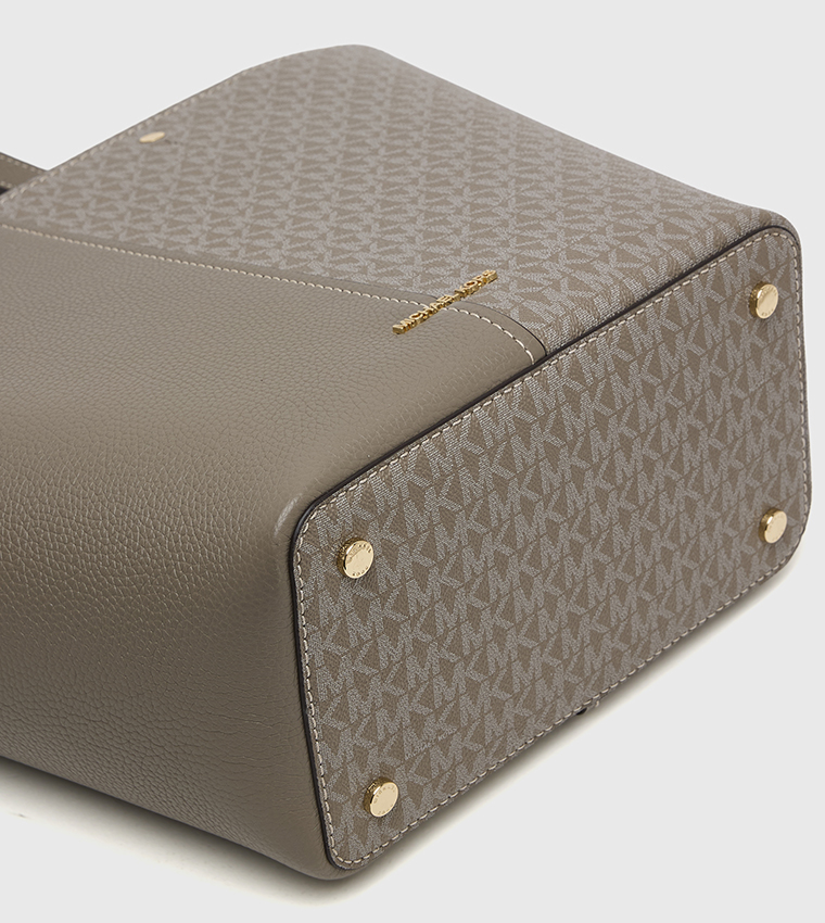 FLORA Monogram Patterned Shoulder Bag