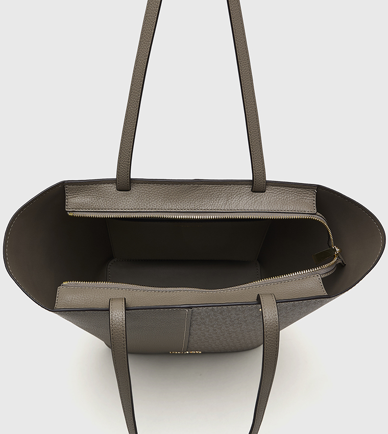 FLORA Monogram Patterned Shoulder Bag