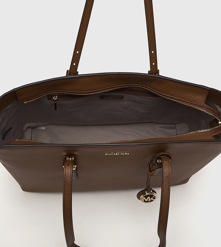 QUINN Logo Detail Tote Bag