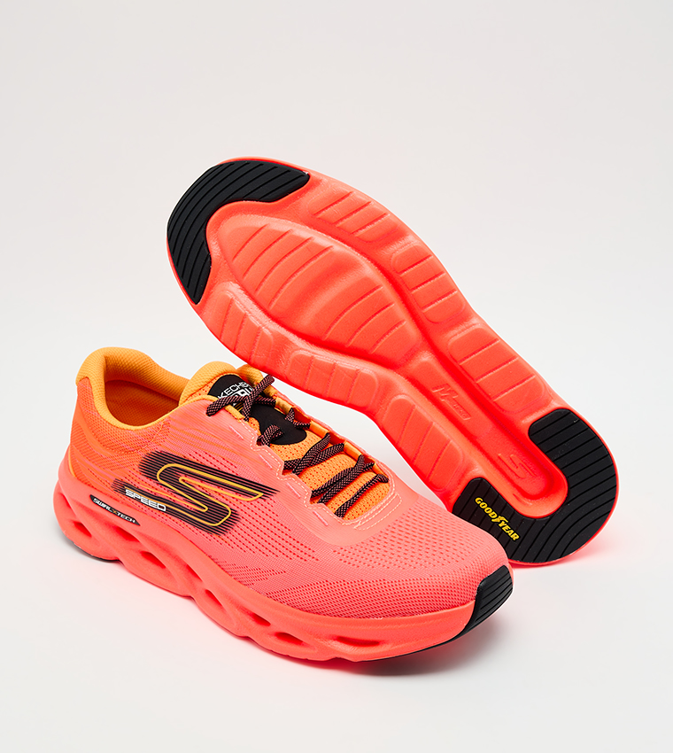 GO RUN SWIRL TECH SPEED Lace-Up Shoes